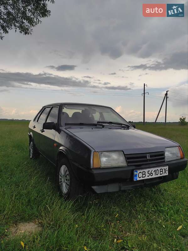 Седан ВАЗ / Lada 21099 2005 в Мені