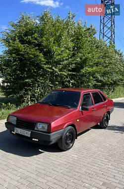 Седан ВАЗ 21099 1995 в Львове