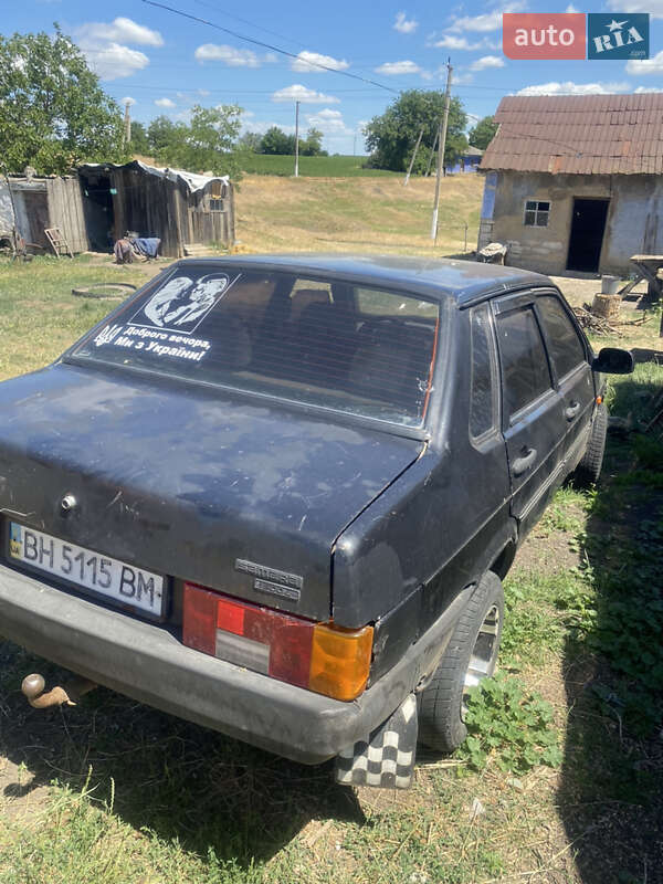 Седан ВАЗ / Lada 21099 1998 в Подільську