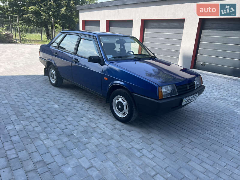 ВАЗ / Lada 21099 2002