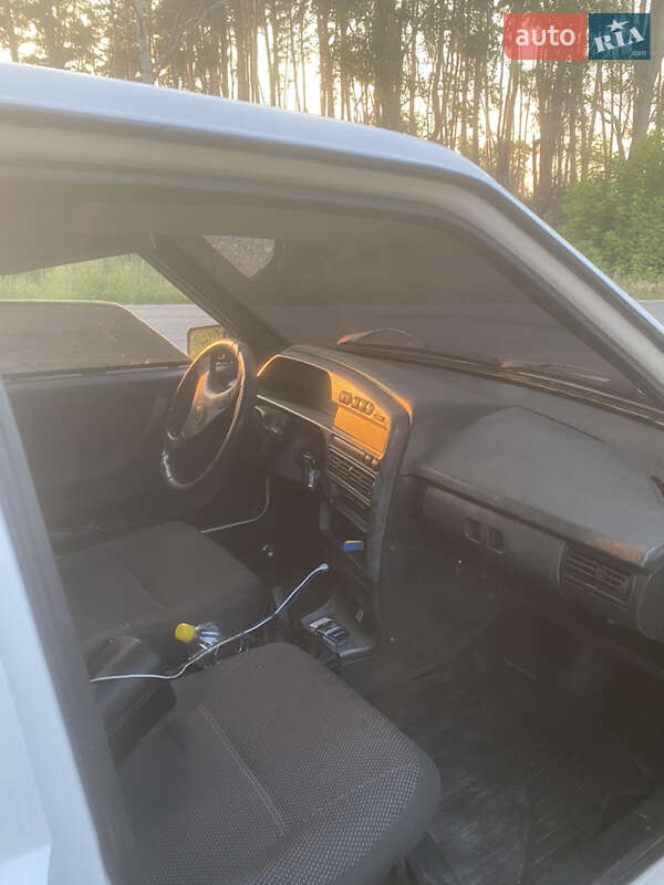 Седан ВАЗ / Lada 21099 2011 в Харькове