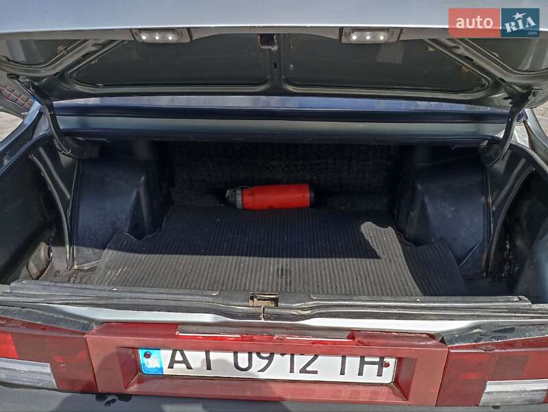 Седан ВАЗ / Lada 21099 1993 в Львове