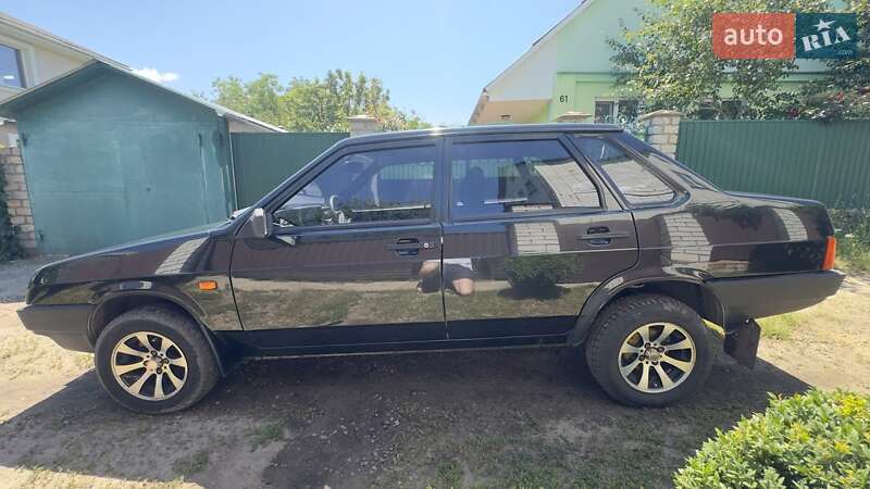 Седан ВАЗ / Lada 21099 2006 в Киеве