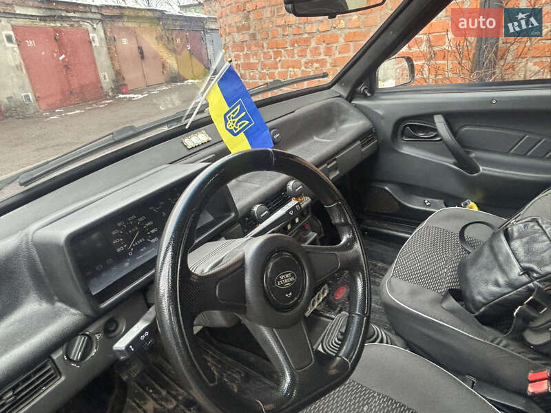 Седан ВАЗ / Lada 21099 1992 в Чернигове