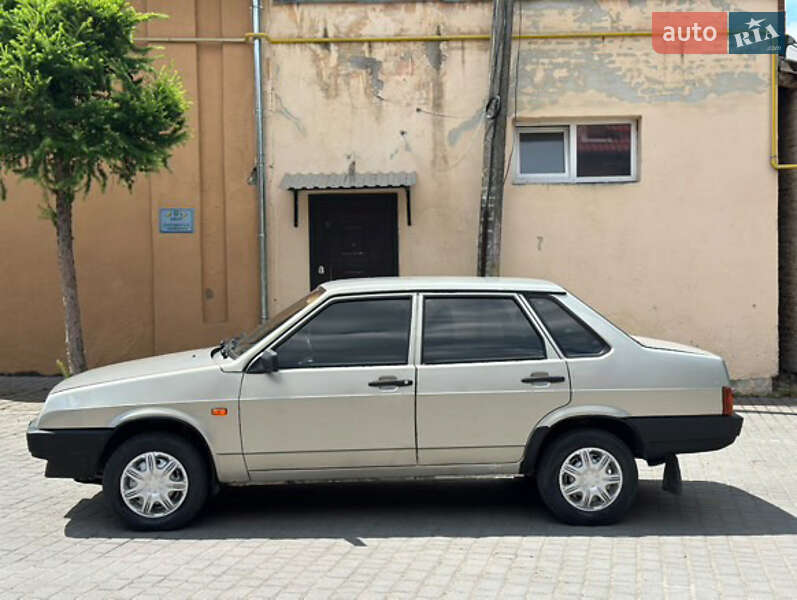 ВАЗ / Lada 21099 2005