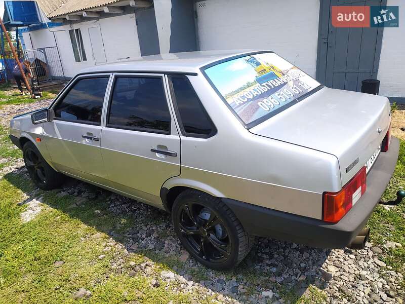 Седан ВАЗ / Lada 21099 2005 в Білій Церкві