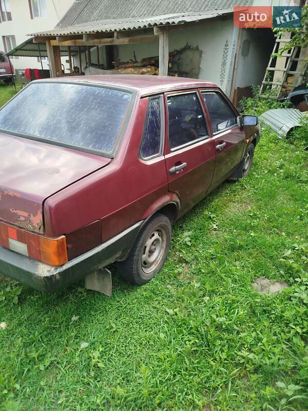 Седан ВАЗ / Lada 21099 1997 в Дубно