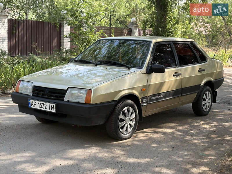 Седан ВАЗ / Lada 21099 1993 в Вольнянске