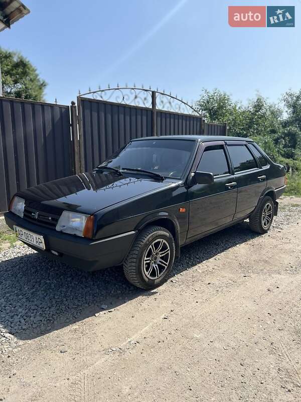 Седан ВАЗ / Lada 21099 2006 в Запорожье