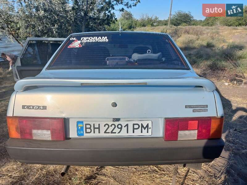 Седан ВАЗ / Lada 21099 2004 в Одессе