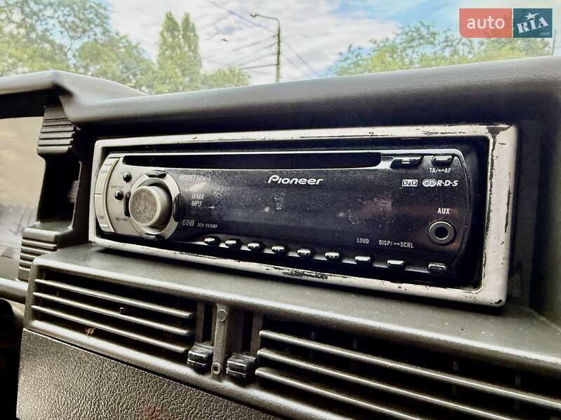 Седан ВАЗ / Lada 21099 1999 в Одессе