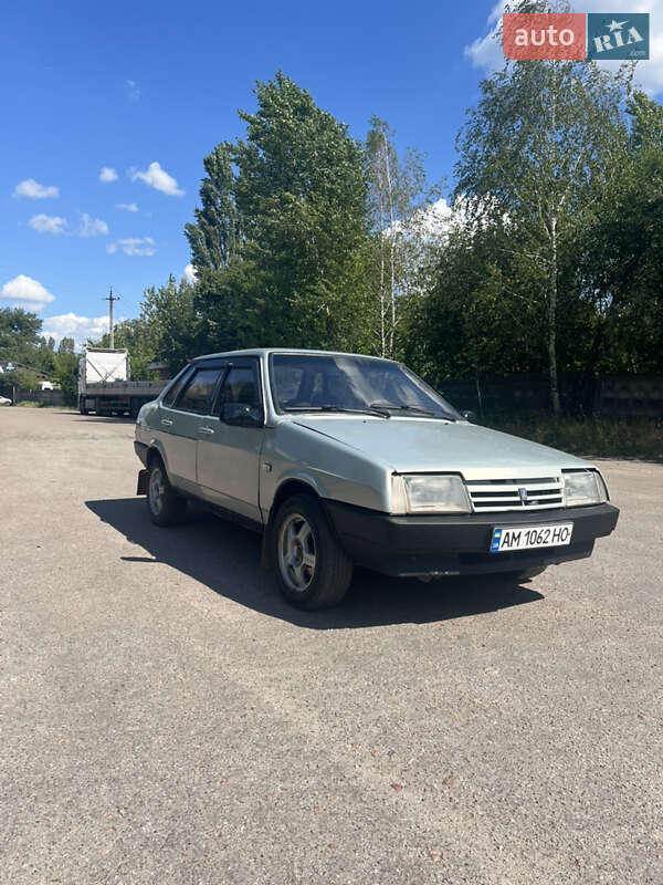 ВАЗ / Lada 21099 2000