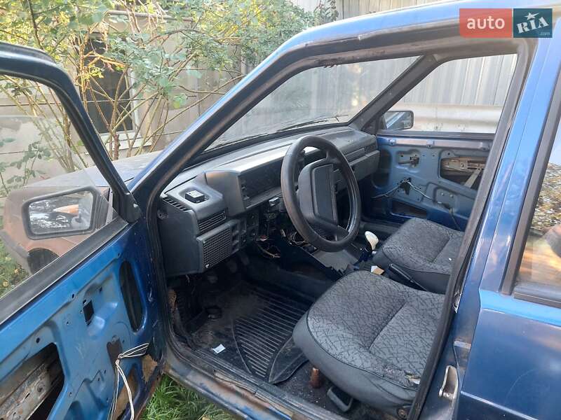 Седан ВАЗ / Lada 21099 2006 в Полтаві фото 4 Седан ВАЗ / Lada 21099 2006 в Полтаві