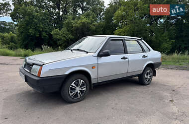 Седан ВАЗ 21099 2003 в Тростянце