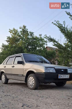 Седан ВАЗ 21099 2008 в Сараті
