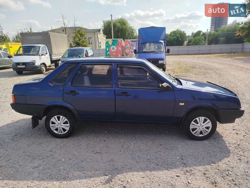 ВАЗ / Lada 21099 2004