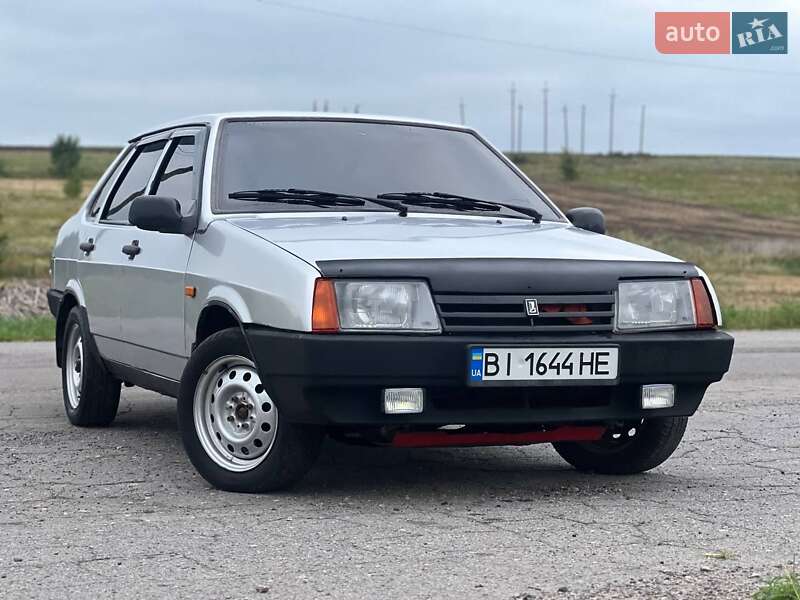 ВАЗ / Lada 21099 2001