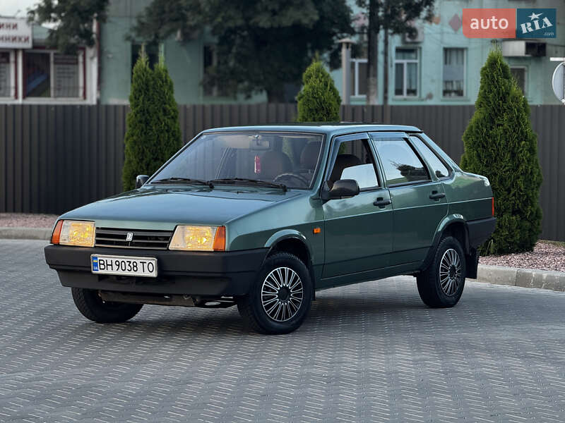 ВАЗ / Lada 21099 2011
