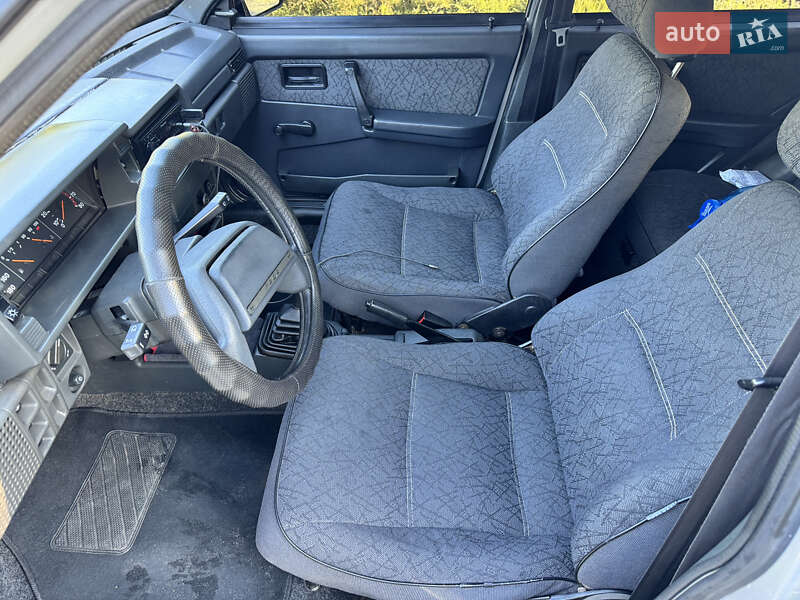 Седан ВАЗ / Lada 21099 2005 в Черкасах