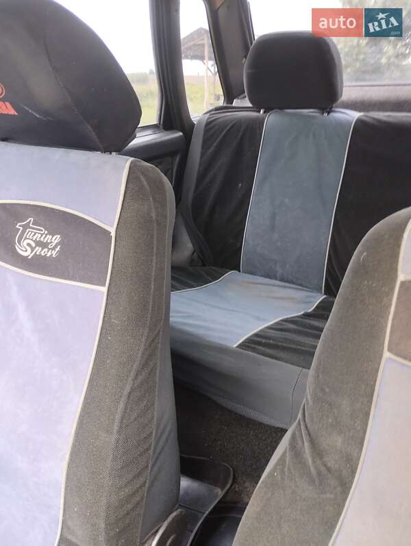 Седан ВАЗ / Lada 21099 1999 в Буске