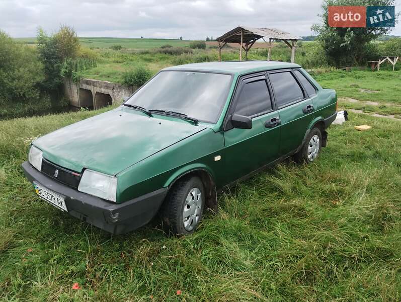 Седан ВАЗ / Lada 21099 1999 в Буске