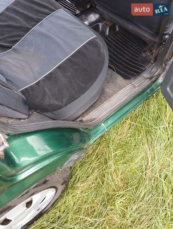 Седан ВАЗ / Lada 21099 1999 в Буске