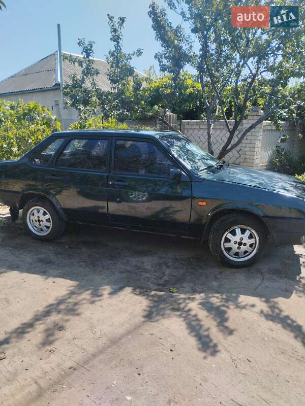 Седан ВАЗ / Lada 21099 2002 в Вознесенске