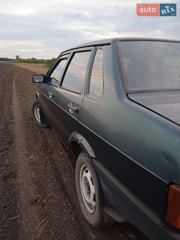 Седан ВАЗ / Lada 21099 2005 в Недригайлове