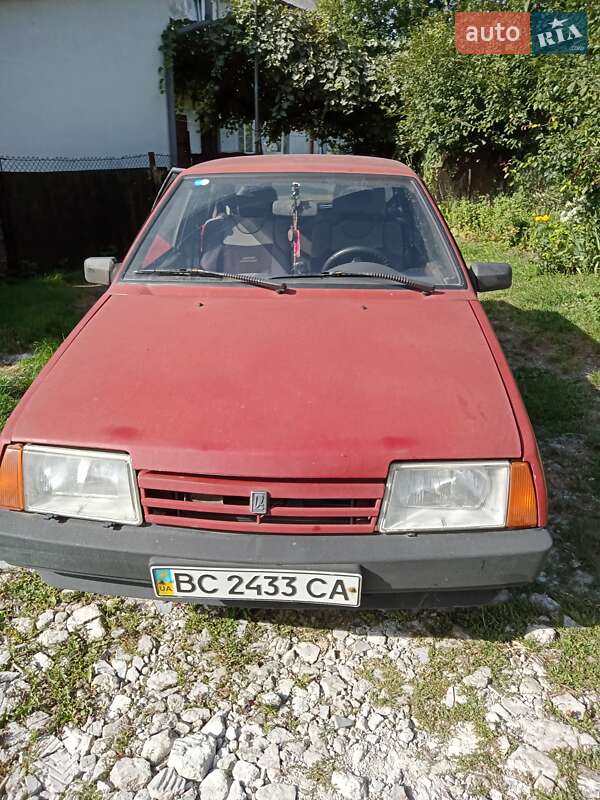 Седан ВАЗ / Lada 21099 1998 в Винниках