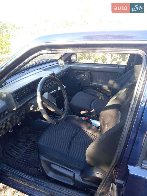 Седан ВАЗ / Lada 21099 1997 в Днепре