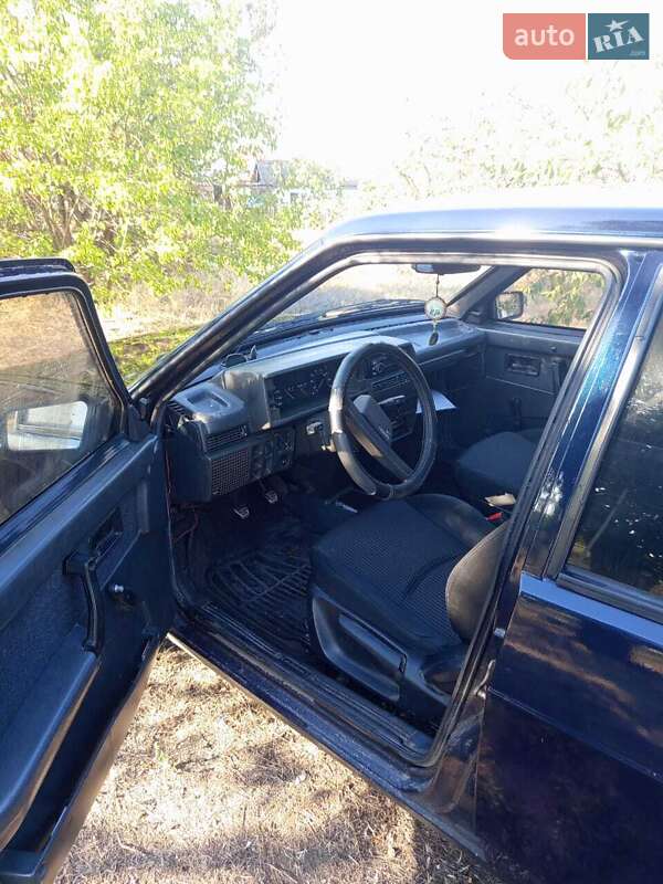 Седан ВАЗ / Lada 21099 1997 в Днепре