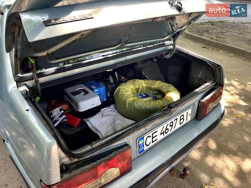 Седан ВАЗ / Lada 21099 2002 в Чернівцях