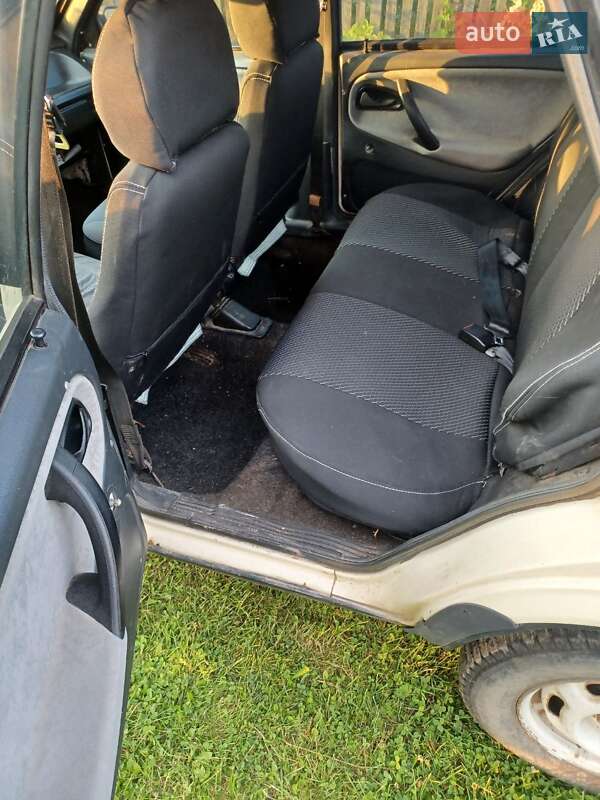 Седан ВАЗ / Lada 21099 1992 в Новояворовске фото 10 Седан ВАЗ / Lada 21099 1992 в Новояворовске