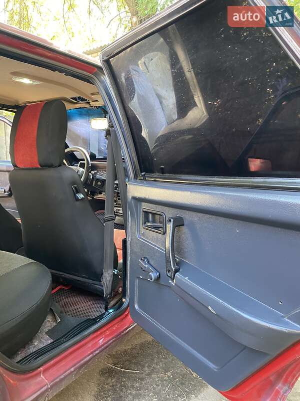 Седан ВАЗ / Lada 21099 1992 в Дніпрі
