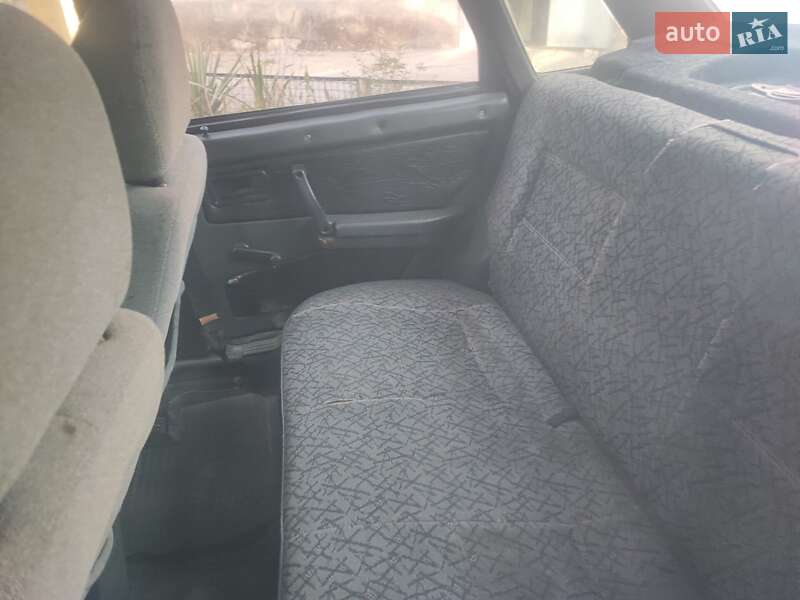 Седан ВАЗ / Lada 21099 1998 в Дніпрі