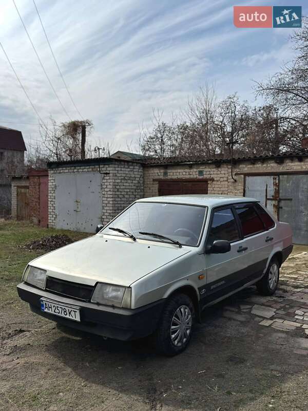Седан ВАЗ / Lada 21099 2000 в Славянске фото 6 Седан ВАЗ / Lada 21099 2000 в Славянске