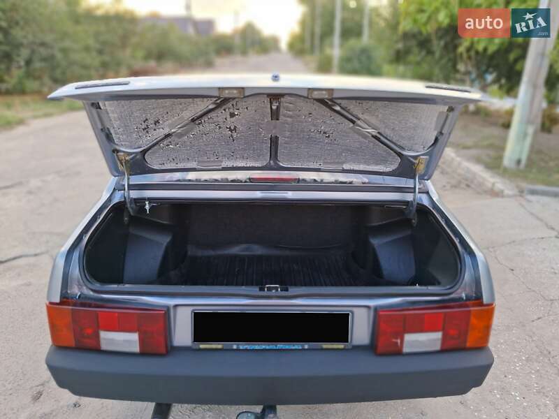 Седан ВАЗ / Lada 21099 2006 в Николаеве