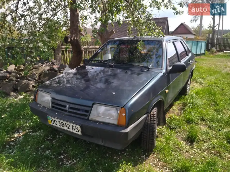 ВАЗ / Lada 21099