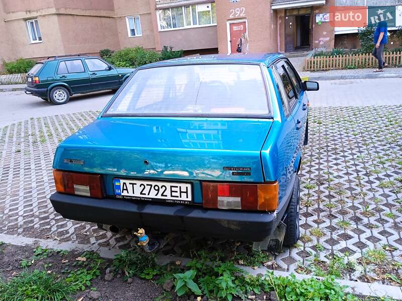 ВАЗ / Lada 21099 2000