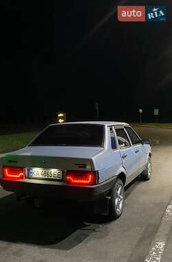 Седан ВАЗ 21099 2004 в Ніжині