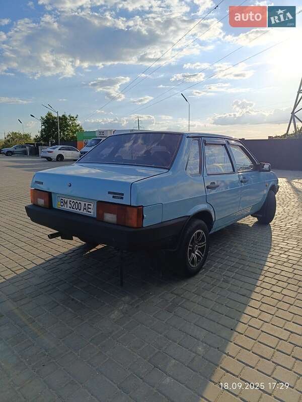 Седан ВАЗ / Lada 21099 2000 в Корсунцях