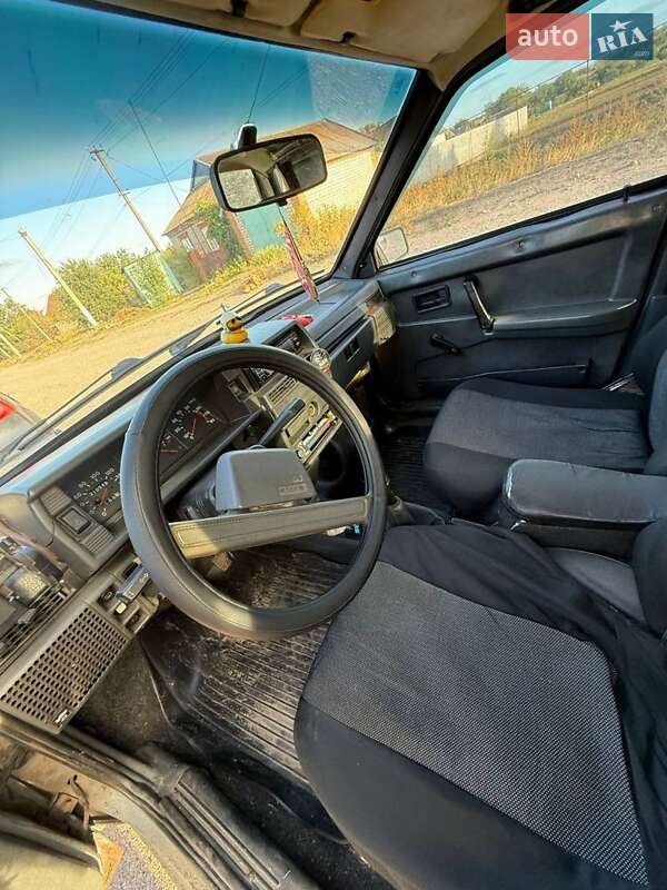 Седан ВАЗ / Lada 21099 1993 в Апостолово