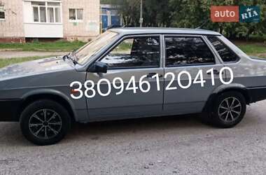 Седан ВАЗ 21099 2003 в Галиче