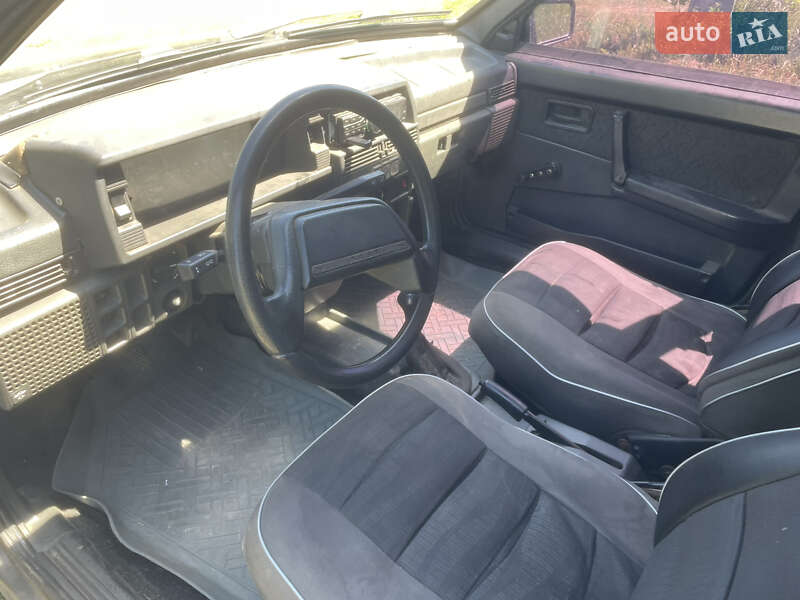 Седан ВАЗ / Lada 21099 2005 в Дніпрі