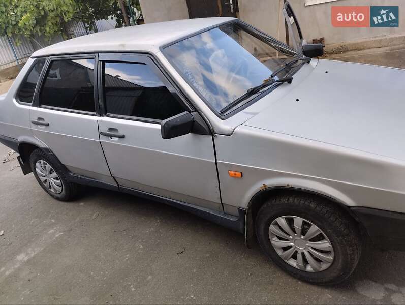 Седан ВАЗ / Lada 21099 2003 в Немирові
