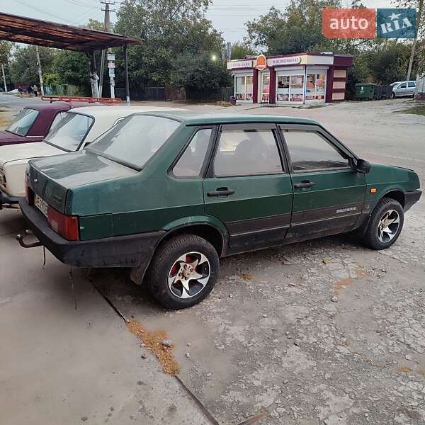 Седан ВАЗ / Lada 21099 1997 в Запорожье