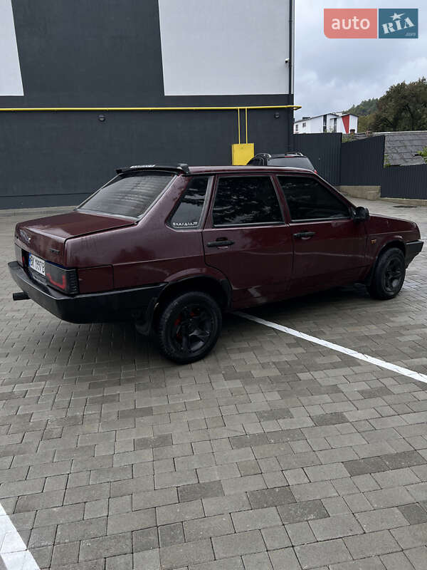 Седан ВАЗ / Lada 21099 2006 в Кременце