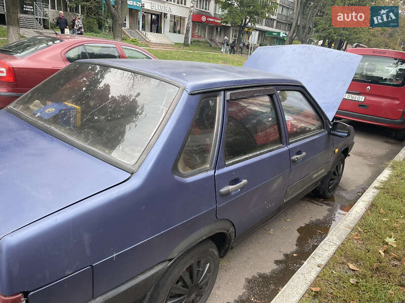 Седан ВАЗ / Lada 21099 1997 в Вышгороде