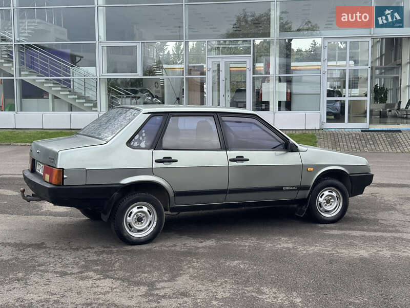 Седан ВАЗ / Lada 21099 1993 в Луцке фото 4 Седан ВАЗ / Lada 21099 1993 в Луцке