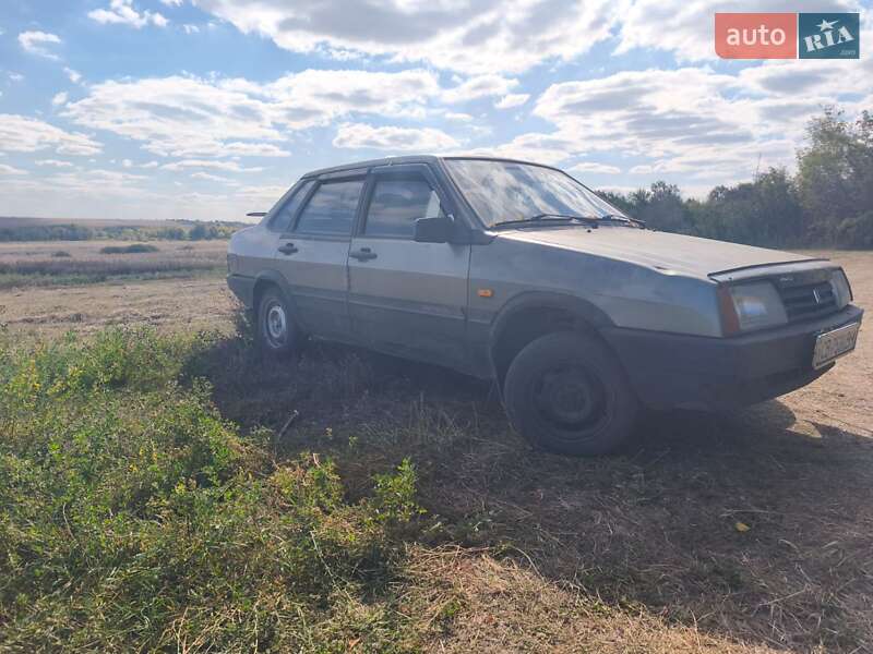 Седан ВАЗ / Lada 21099 2002 в Краматорске фото 3 Седан ВАЗ / Lada 21099 2002 в Краматорске